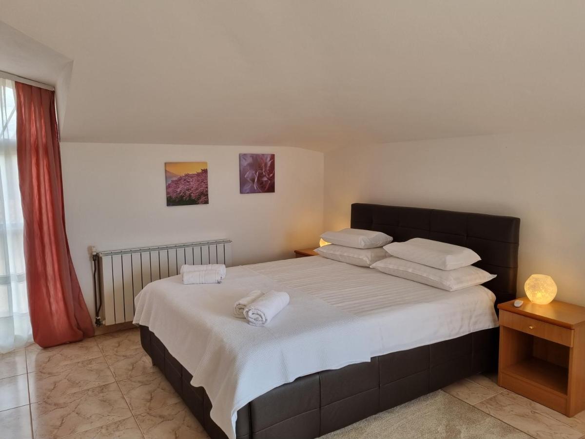Apartma Katy Apartment Umag Exterior photo