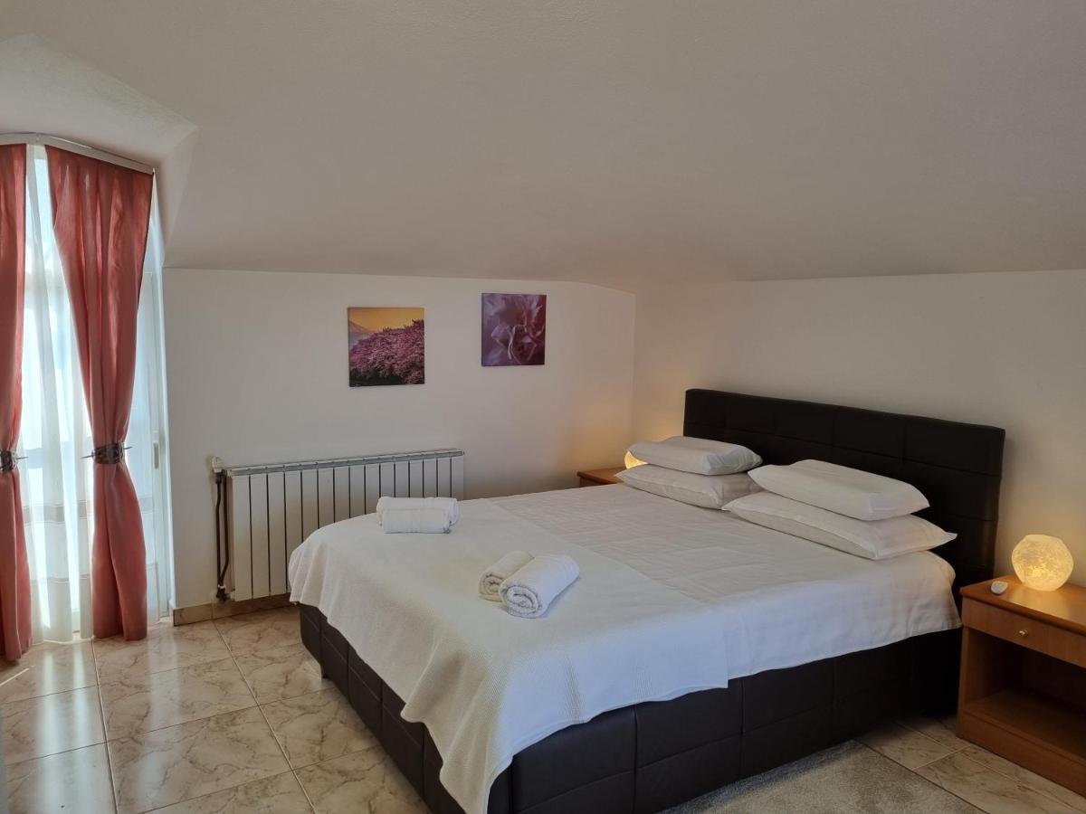 Apartma Katy Apartment Umag Exterior photo